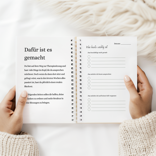 Geöffneter Therapieplaner mit Einleitung und Seite „Was heute wichtig ist“ zum Sortieren von Gedanken vor einer Therapiesitzung.