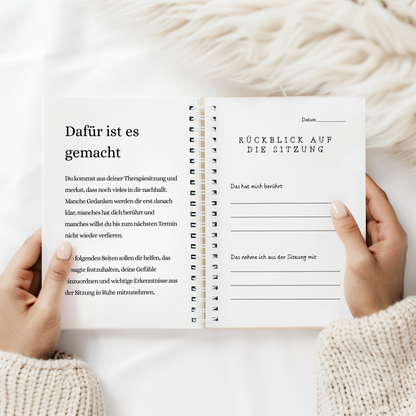 Geöffnetes Reflexionsjournal nach der Therapiesitzung mit Einleitung und Seite „Rückblick auf die Sitzung“ für Notizen.