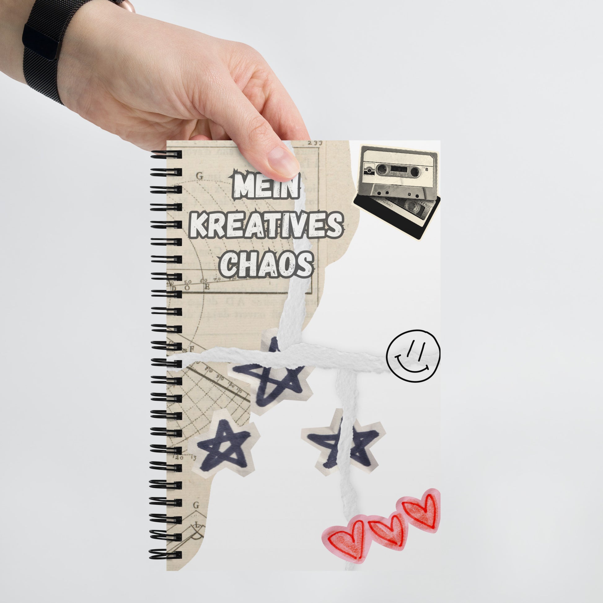 Softtouch-Einband des Spiralnotizbuchs A5 „Mein kreatives Chaos" – 352 g/m² Karton, matt beschichtet.